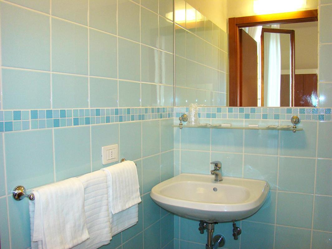 B&B Soggiorno Ponte Rosso Firenze Szoba fotó